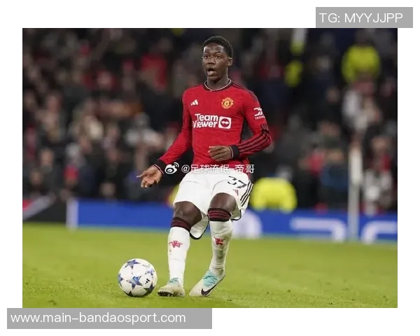 罗马诺透露尤文未与曼联商谈梅努那不勒斯曾咨询多次 罗马诺透露尤文未与曼联商谈梅努那不勒斯曾咨询多次