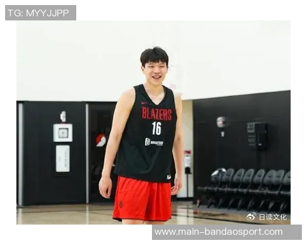 开拓者团队祝中秋快乐同时推出杨瀚森中文球衣限量发售 开拓者团队祝中秋快乐同时推出杨瀚森中文球衣限量发售