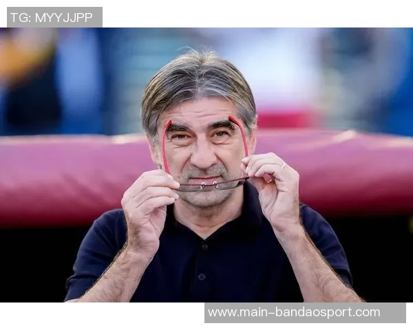 都灵主帅巴罗尼面临下课危机德罗西或将接任执教职位 都灵主帅巴罗尼面临下课危机德罗西或将接任执教职位