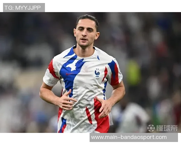 斯基拉透露皇家社会欲引进莫塔但他对转会无意仍与尤文有一年合同 斯基拉透露皇家社会欲引进莫塔但他对转会无意仍与尤文有一年合同