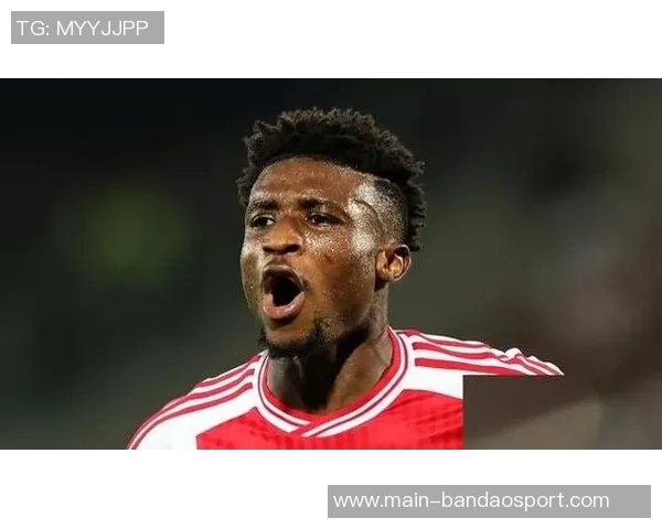 库杜斯赞扬特尔的坚持精神并强调进球对前锋自信心的重要性