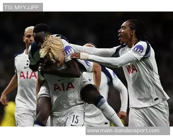 21岁凯恩欧联杯戴帽后意外当门将黄油手失误丢掉一球引热议