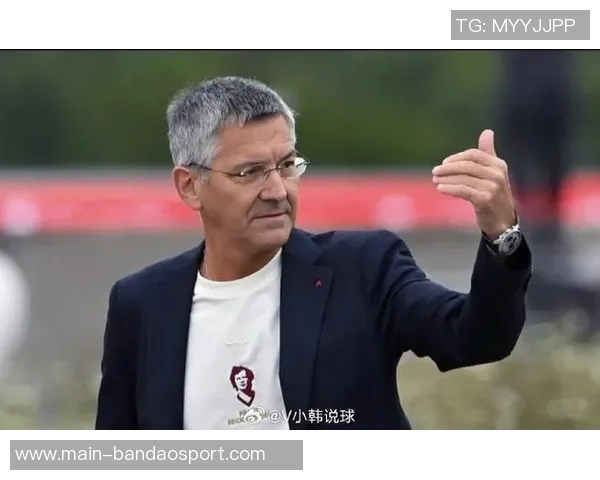 海纳强调拜仁不惧时间考验始终保持对荣誉的渴望与追求 海纳强调拜仁不惧时间考验始终保持对荣誉的渴望与追求