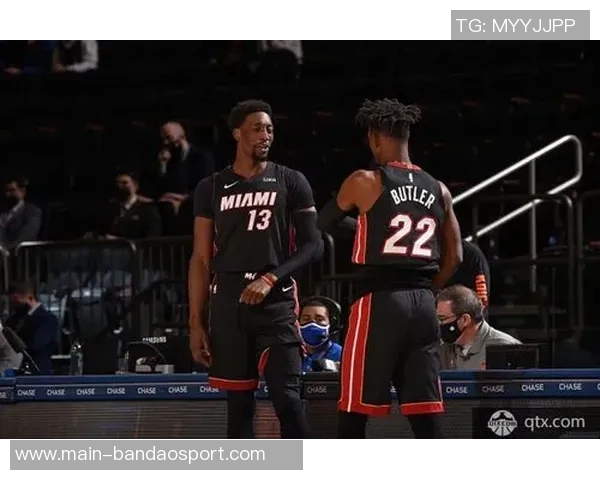 阿德巴约九年媒体日变化难以辨识年份让人困惑