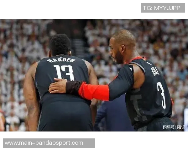 保罗谈退役传闻：我仍有许多比赛可打更想陪伴家人